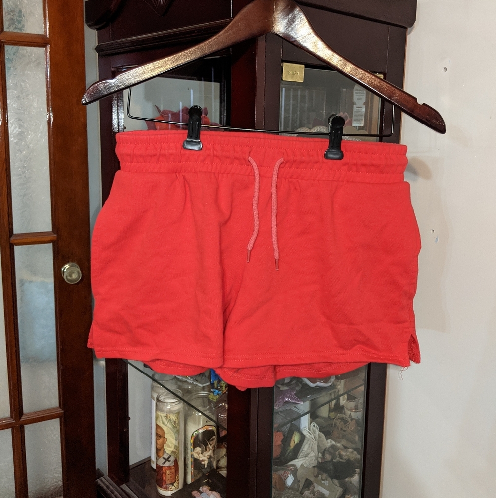 Jogging Shorts From Refuge.